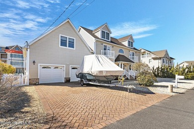 Coming Soon, showings start Monday 4/6 | Located in desirable - photo 4