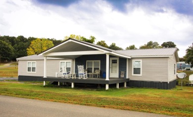 Douglas Lake Home For Sale in Dandridge Tennessee