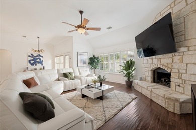 Extensive updates, a flexible floor plan, and an oversized - photo 8