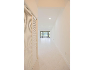 Welcome to this 2-bedroom, 2-bathroom waterfront condominium - photo 11