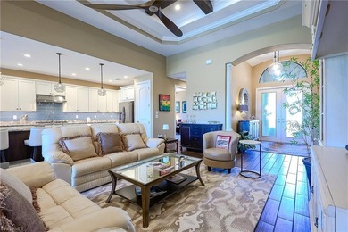 Luxury, Privacy, and Perfection Discover this meticulously - photo 8
