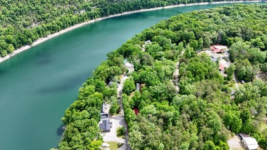 Welcome to lake living at its finest in the highly sought-after - photo 22
