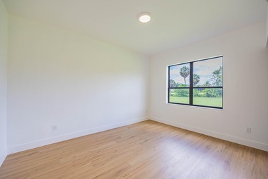 Welcome to this 2-bedroom, 2-bathroom waterfront condominium - photo 23