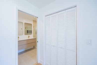 Welcome to this 2-bedroom, 2-bathroom waterfront condominium - photo 31