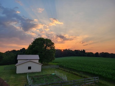2-Acre Homestead Just Outside Apple Valley Lake Community - photo 34