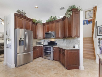 Fall in love with this magnificent 5 bedroom, 3 bath inground - photo 5