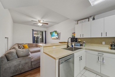 Spacious 3-bedroom, 2.5 bath unit built in 2006 with a - photo 12