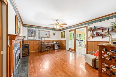 Tucked away on a quiet cul-de-sac in Walnut Knoll Estates, this - photo 17