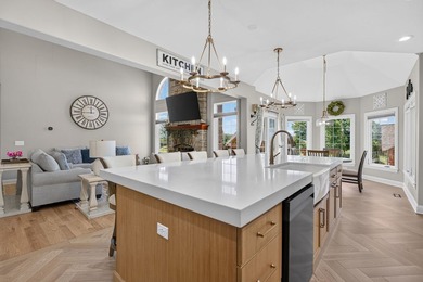 Welcome to luxury living in the highly sought after Whitetail - photo 19