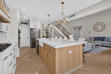 Welcome to luxury living in the highly sought after Whitetail - photo 20