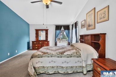 Built in 2001 and located in desirable Hendrickson Park, this - photo 23