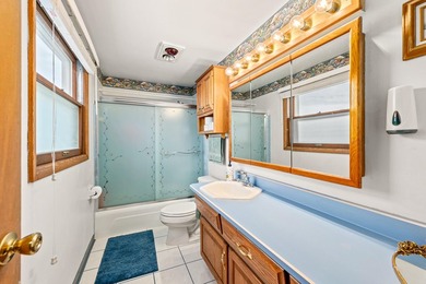 Tucked away on a quiet cul-de-sac in Walnut Knoll Estates, this - photo 24