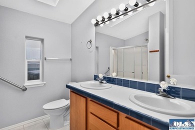 Built in 2001 and located in desirable Hendrickson Park, this - photo 24