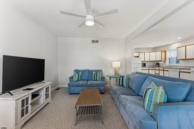 BEACH BLOCK! BEACH BLOCK! BEACH BLOCK! Classic 1st-floor condo - photo 5