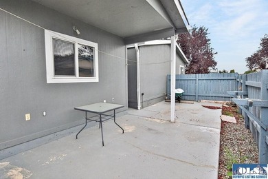 Built in 2001 and located in desirable Hendrickson Park, this - photo 34