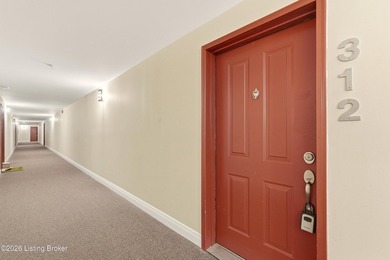 If you are looking for low maintenance living- look no further!