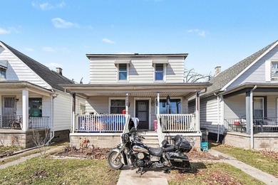 Detroit River Home For Sale in Ecorse Michigan