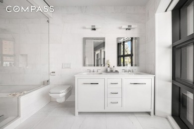 One of a kind triplex Tribeca maisonette with outdoor space - photo 12