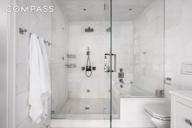 One of a kind triplex Tribeca maisonette with outdoor space - photo 13