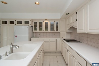 One level, 3 bedroom, 2 bath home with a den, located on the - photo 13