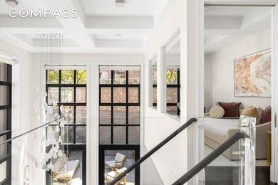 One of a kind triplex Tribeca maisonette with outdoor space - photo 18