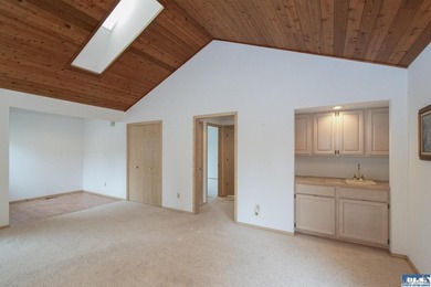 One level, 3 bedroom, 2 bath home with a den, located on the - photo 29