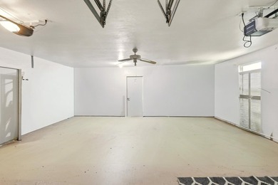 A 0.4 Acre Oversized Private Deep-Water Sanctuary Experience - photo 37