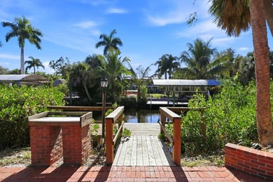 A 0.4 Acre Oversized Private Deep-Water Sanctuary Experience - photo 44