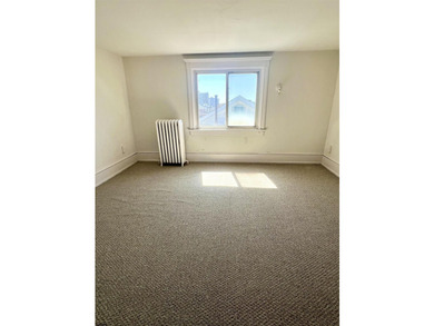 Investor alert! This spacious legal duplex in the sought-after - photo 8