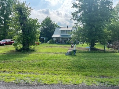 Lake Home For Sale in Burkesville, Kentucky