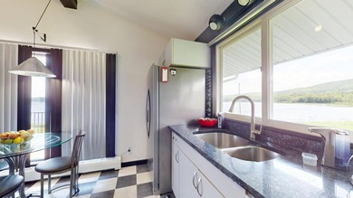 Experience modern luxury with the privacy and outdoor lifestyle - photo 12