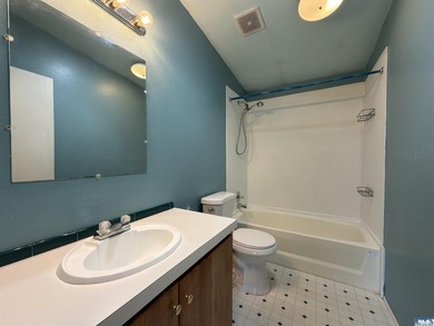 Fresh, comfortable, and move-in ready, this 3 bed, 2 bath home - photo 17