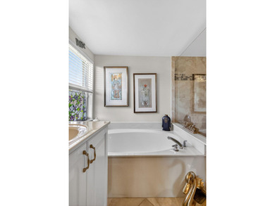 Welcome to Coral Lakes, where resort-style living and - photo 28