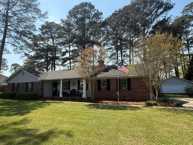 Immaculate 4-bedroom, 2-bath home located in a highly - photo 33