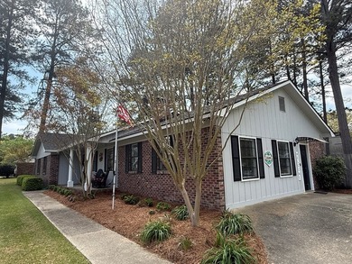 Immaculate 4-bedroom, 2-bath home located in a highly - photo 34
