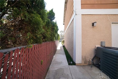 LONG BEACH TRIPLEX (SOUTH OF PCH), BUILT IN 1988 (Click the 360 - photo 3