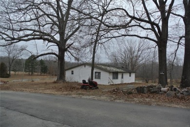 Lake Home For Sale in Poplar Bluff, Missouri