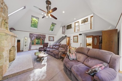An enchanting riverside retreat awaits you in Brookdale. This - photo 12