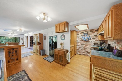 An enchanting riverside retreat awaits you in Brookdale. This - photo 22