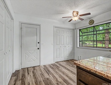 Beautifully updated 3-bedroom, 2-bath home in Hot Springs - photo 27