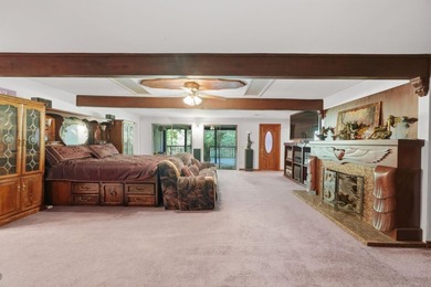 An enchanting riverside retreat awaits you in Brookdale. This - photo 29