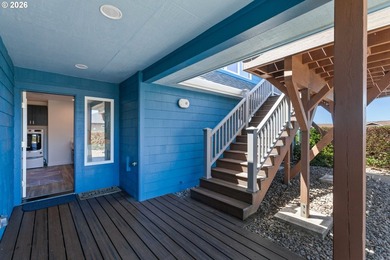 Located steps from the ocean in Fishing Rock's gate guarded - photo 30