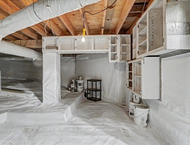 Beautifully updated 3-bedroom, 2-bath home in Hot Springs - photo 38