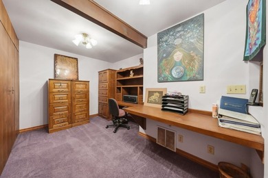 An enchanting riverside retreat awaits you in Brookdale. This - photo 38
