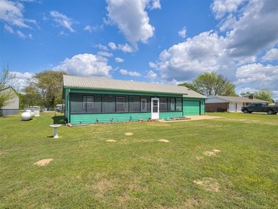 Lake life is calling-and this 4 bedroom, 2-bath home answers! - photo 38