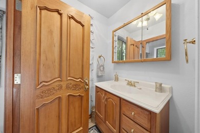 An enchanting riverside retreat awaits you in Brookdale. This - photo 43