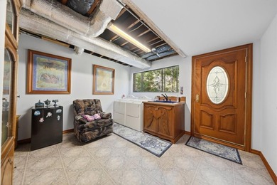 An enchanting riverside retreat awaits you in Brookdale. This - photo 44