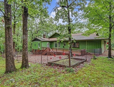 Beautifully updated 3-bedroom, 2-bath home in Hot Springs - photo 45