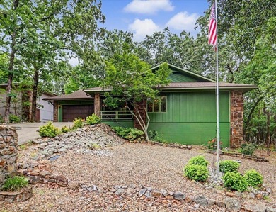Beautifully updated 3-bedroom, 2-bath home in Hot Springs - photo 47