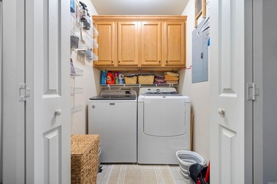 Great location! Cute and Cozy! A lovely home offering comfort - photo 10